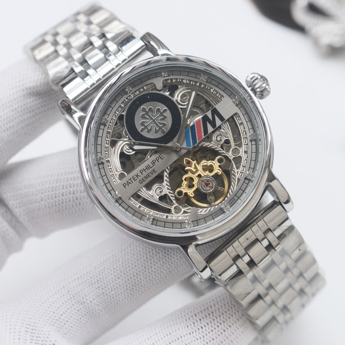 136NA15L  Popular Watches