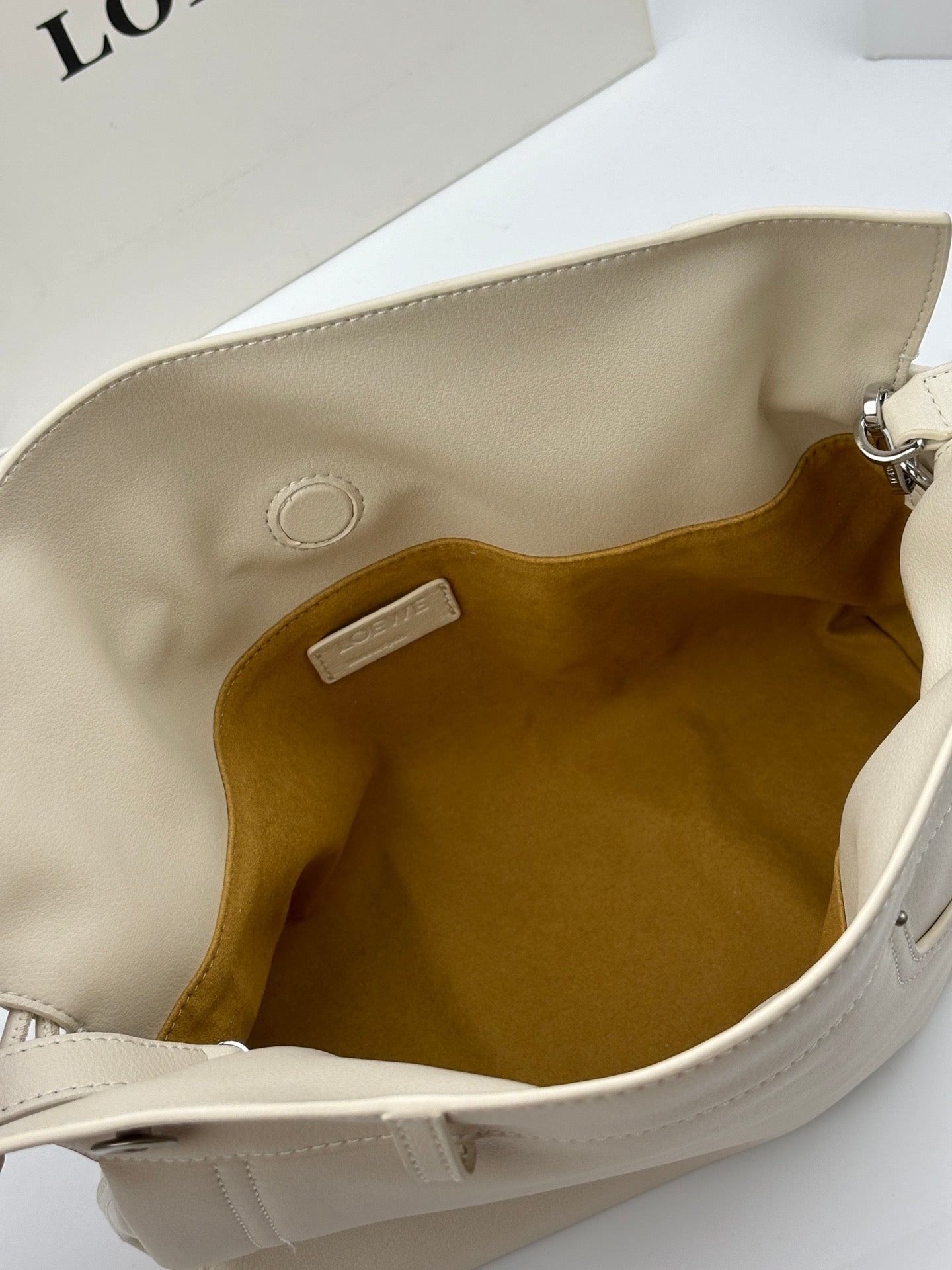136PA47B Popular leather bag