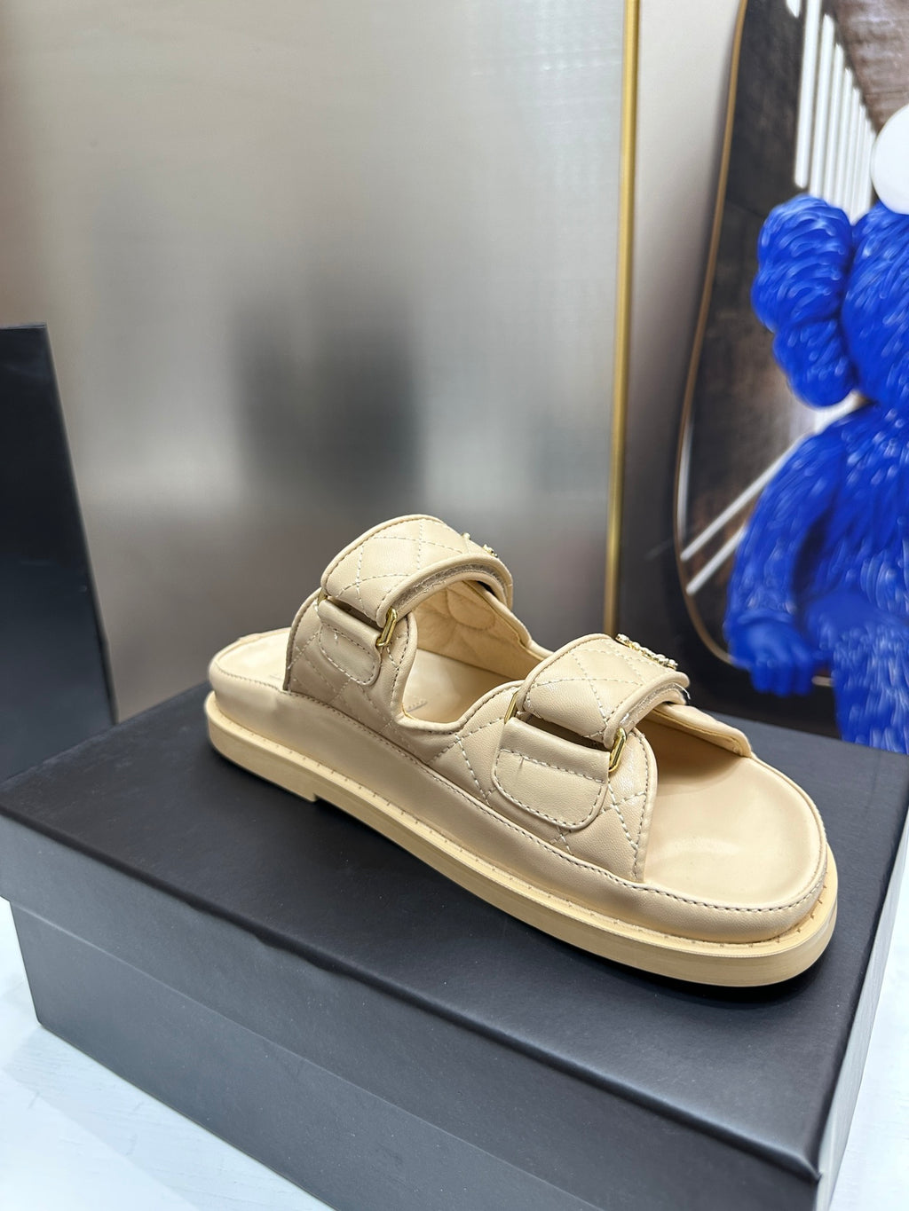 145RC1Z Popular sandals