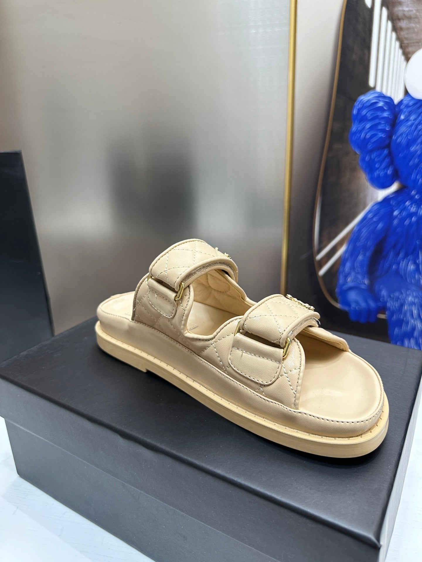 145RC1Z Popular sandals
