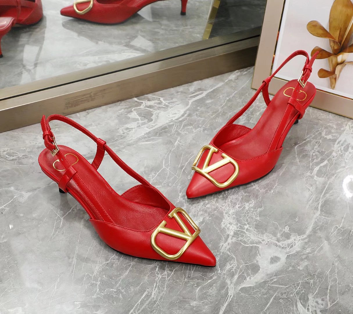 245RVL19Z Popular leather  High heels