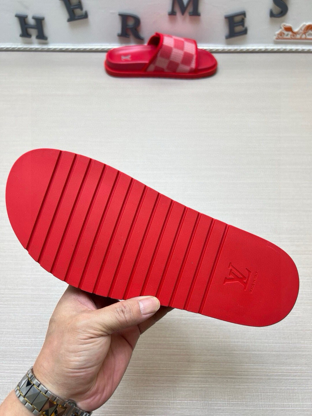 5QE3Z Popular Slippers