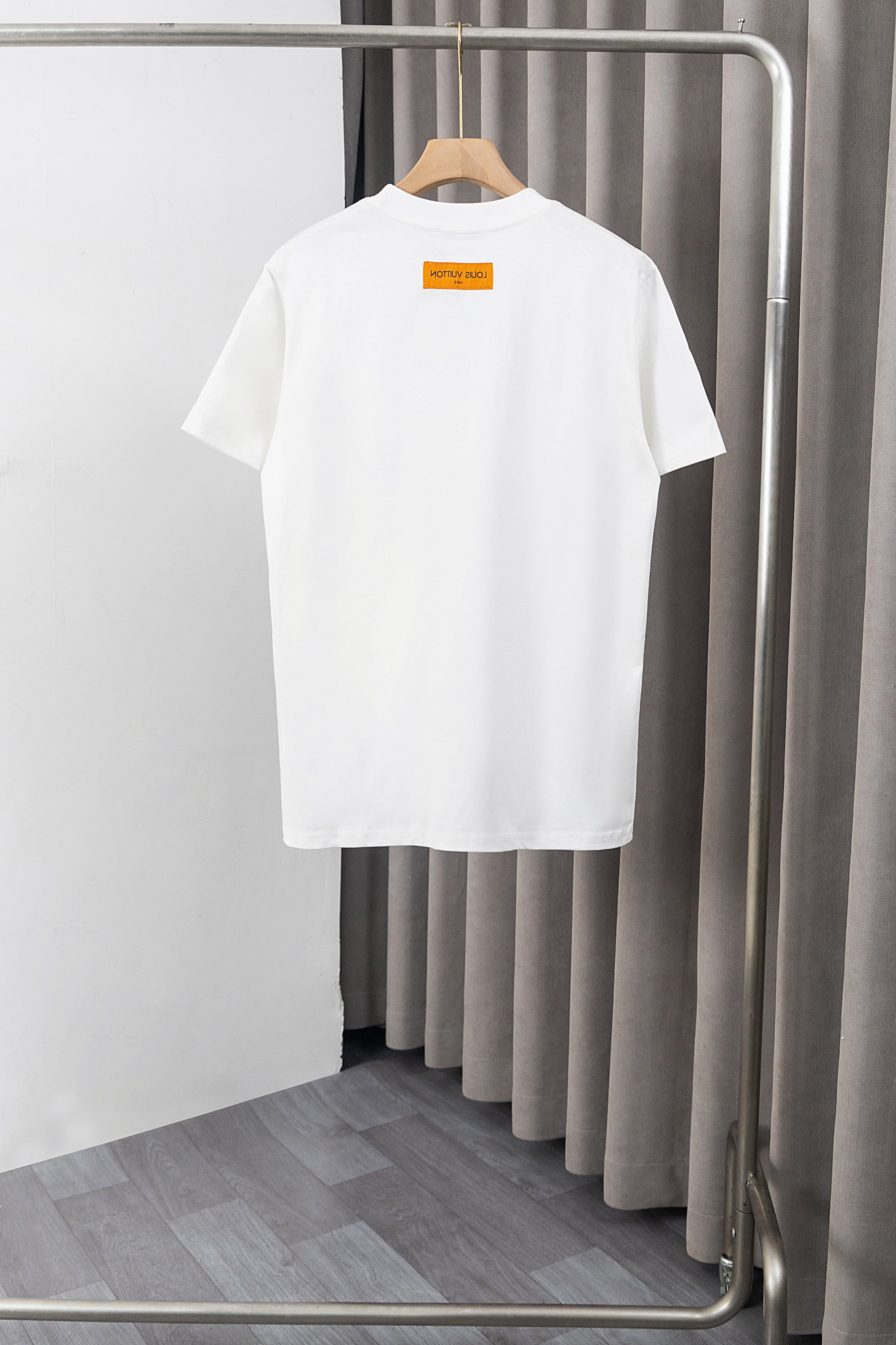 36PE137U Popular T-shirts