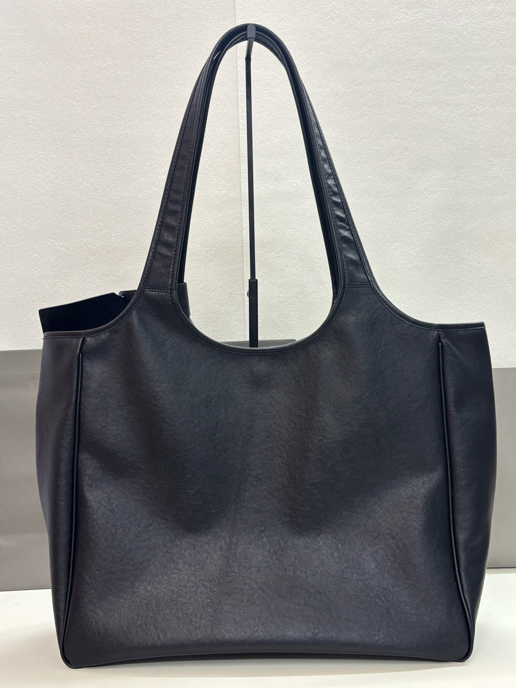146PJ147B Popular leather bags