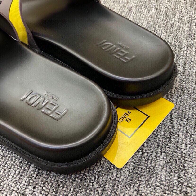 535ZF284Z Popular Slippers