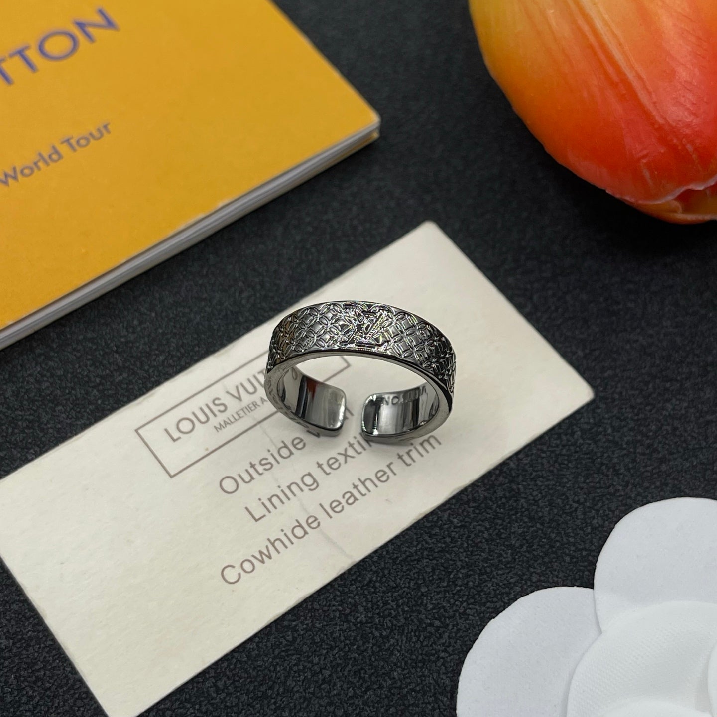 175QE10J  Popular   Rings