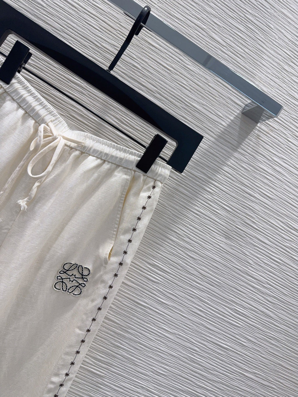 U1X56A2 Popular Pants
