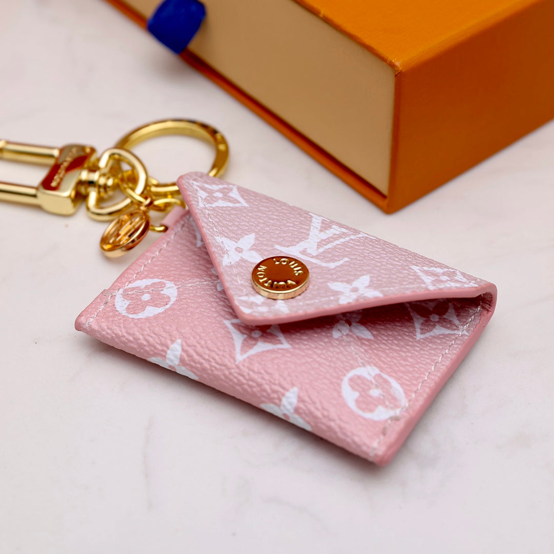 1E2A  Popular Keychains