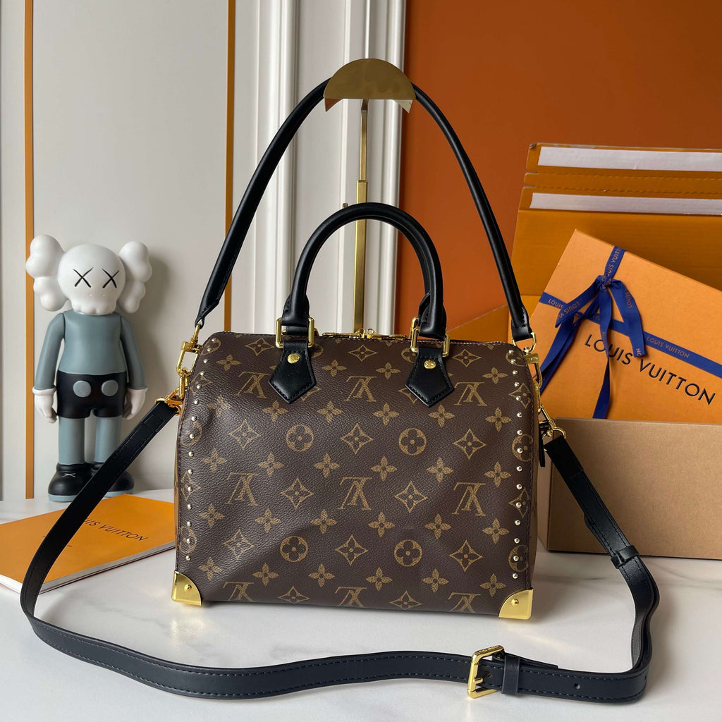 146PE77B Popular leather bag