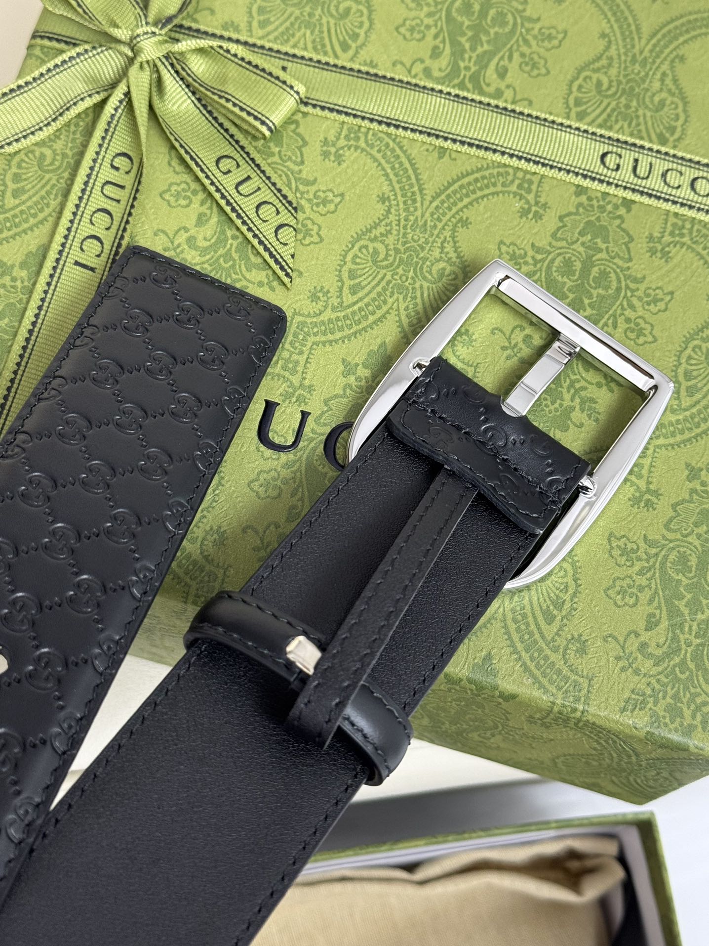 1115QB16P Popular High quality belt With full package