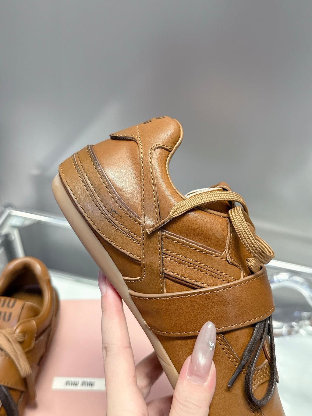 2105QA261Z Popular high-quality Shoes