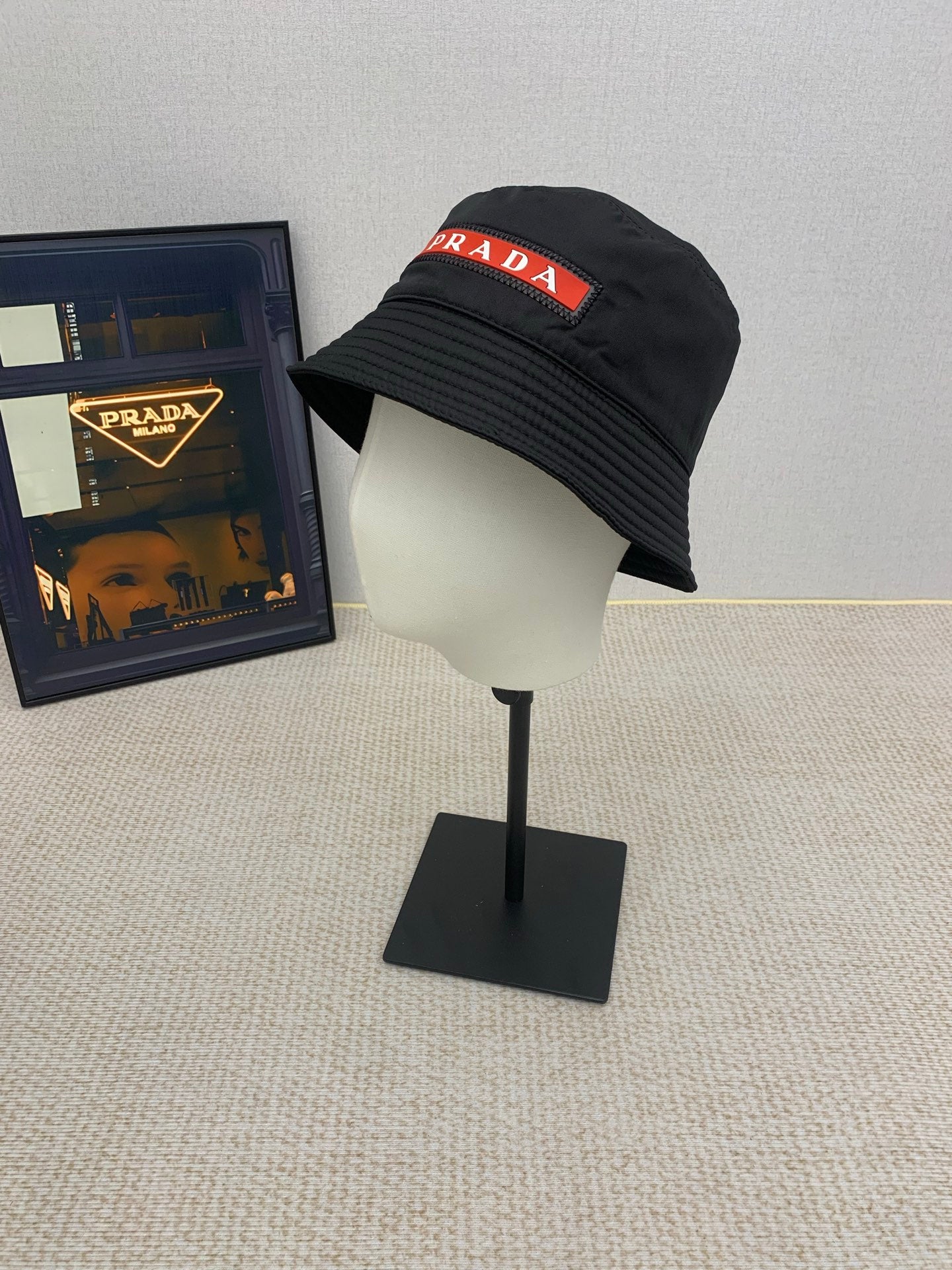 145QP6M Popular  hats