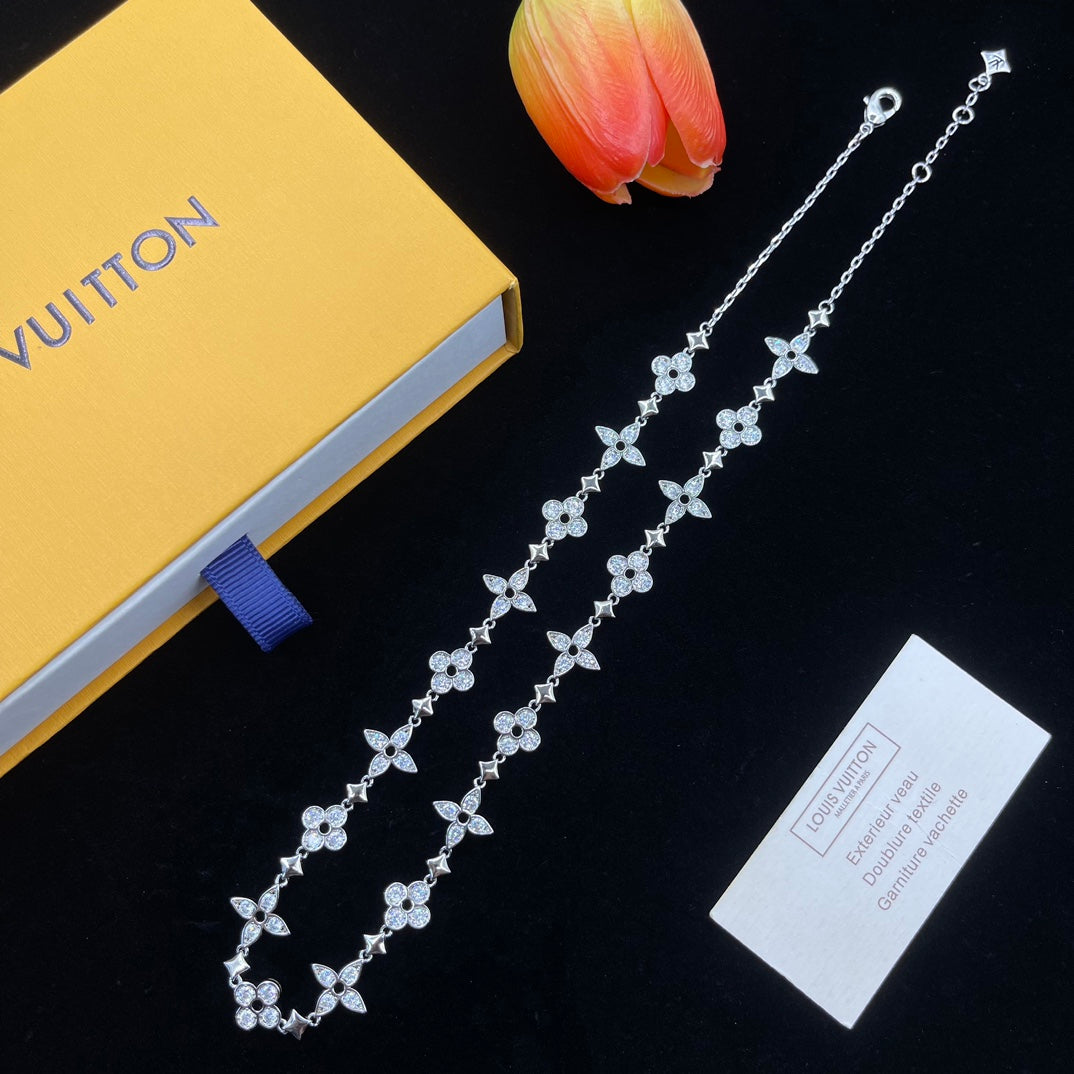 14E969X  Popular   Necklaces