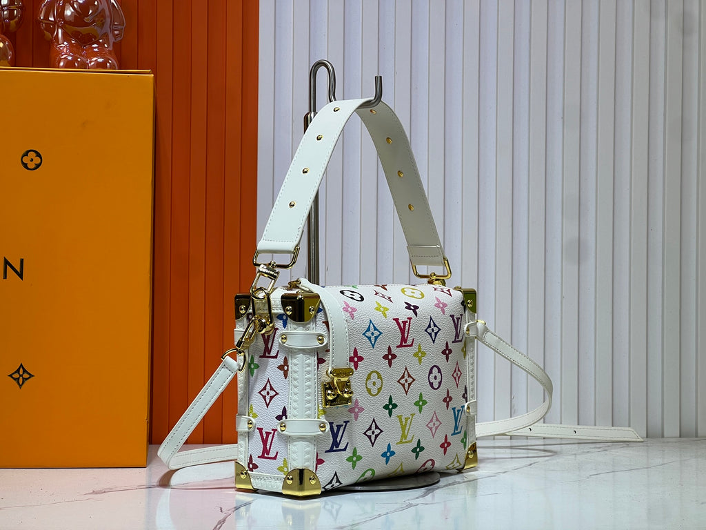 1WE101B Popular leather bag
