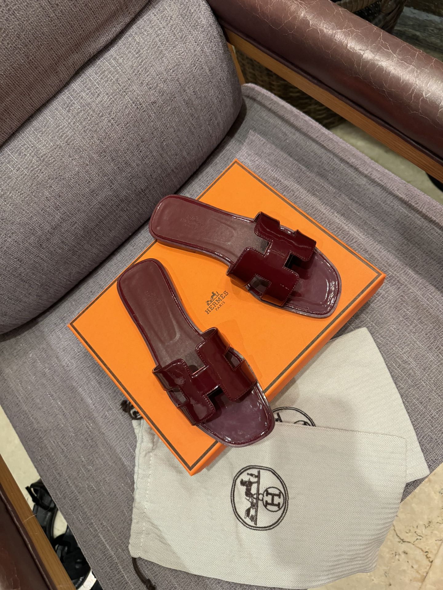 155ZH310Z Popular Slippers