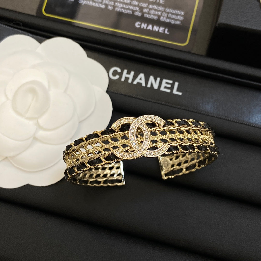 14C340K  Popular Bracelets