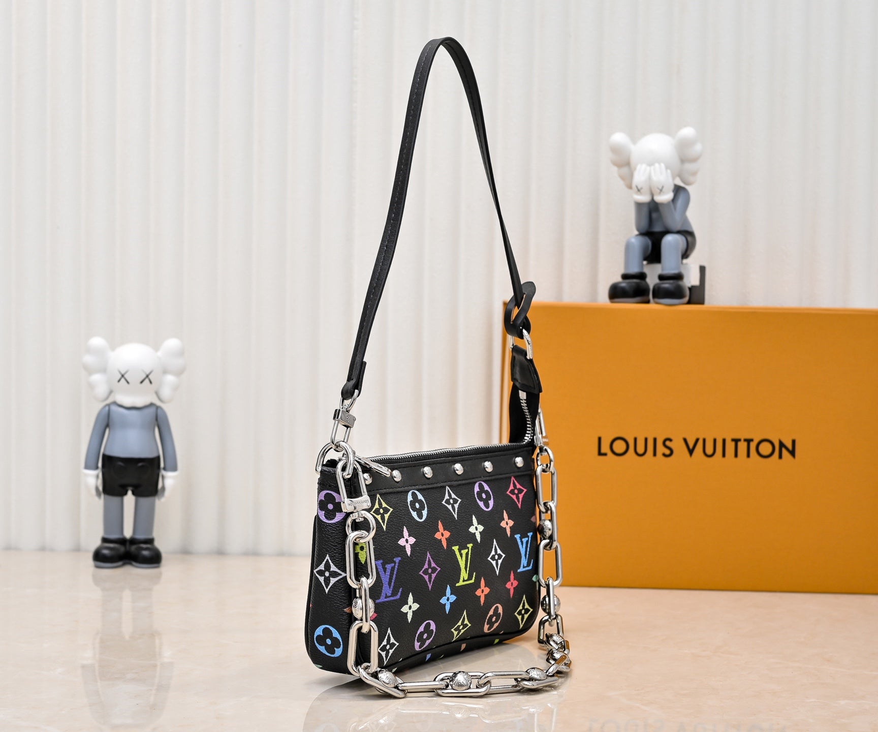 15XE12B Popular leather bag