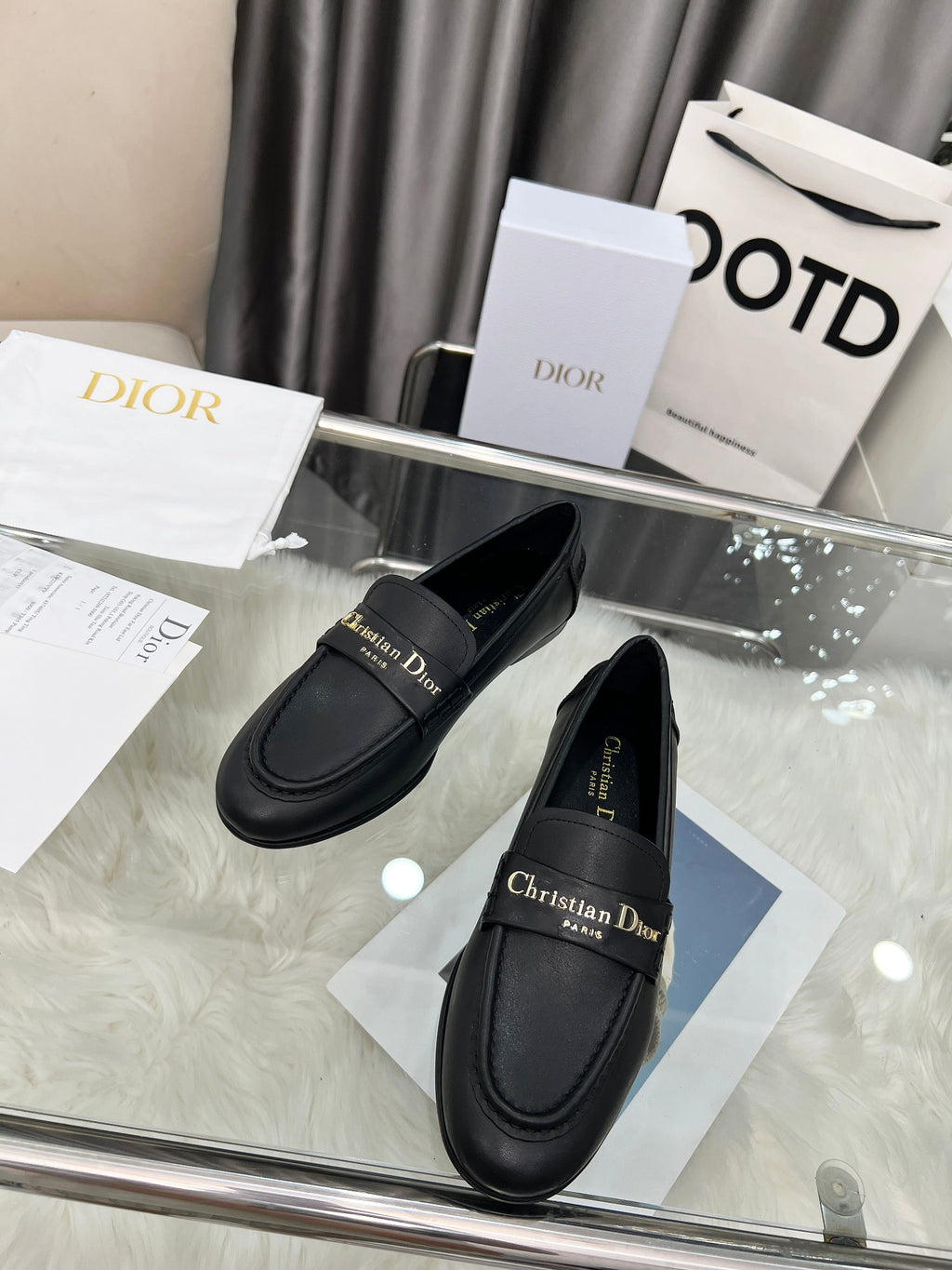 2105QD301Z Popular high-quality leather Shoes