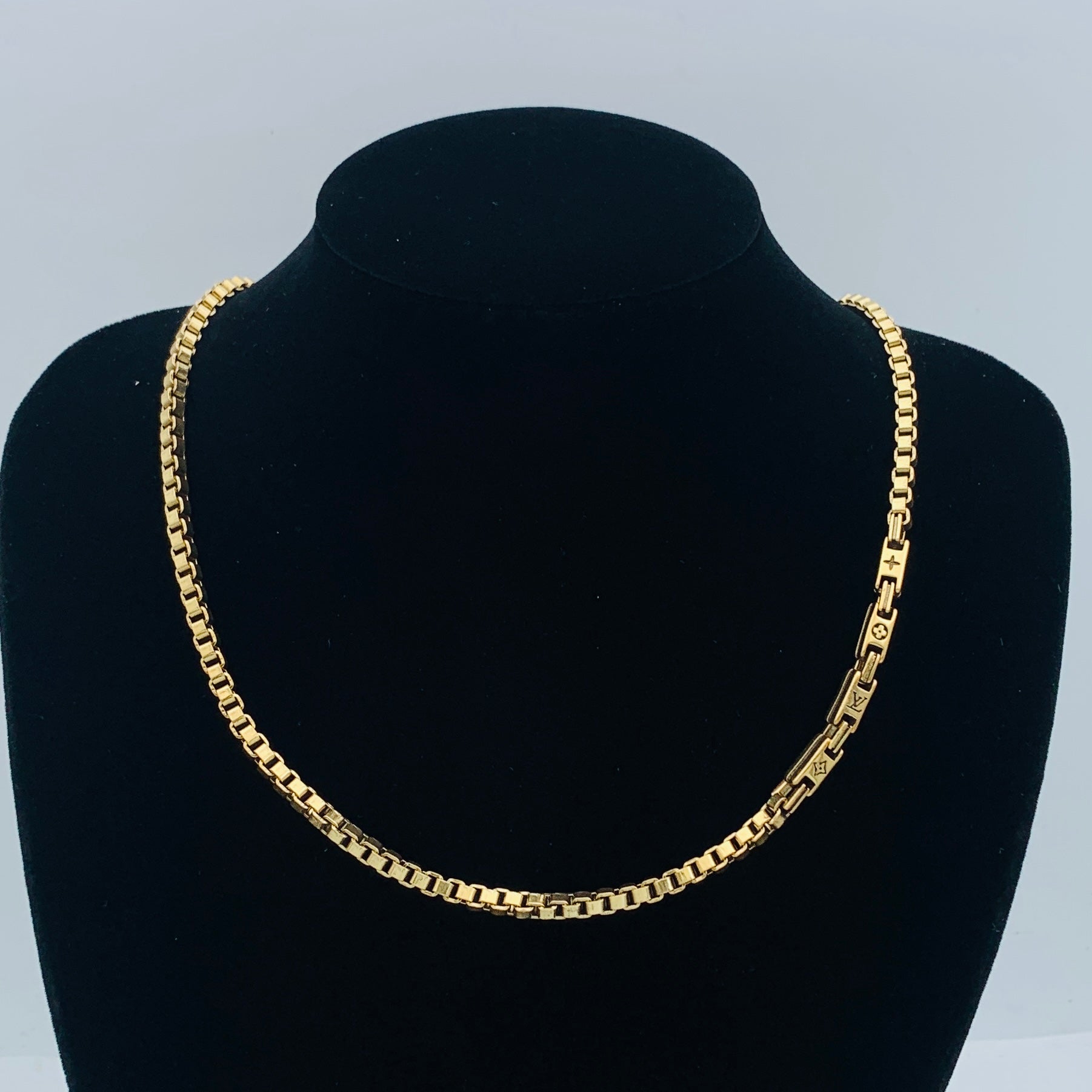 15QE142X Popular Necklace