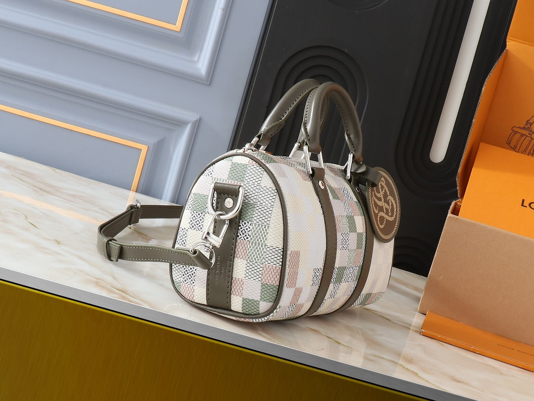 146PE35B Popular leather bag