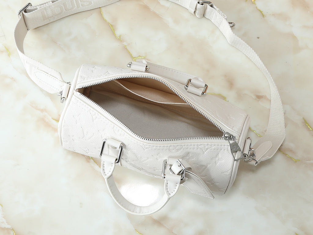 15RE51B  Popular   leather bag