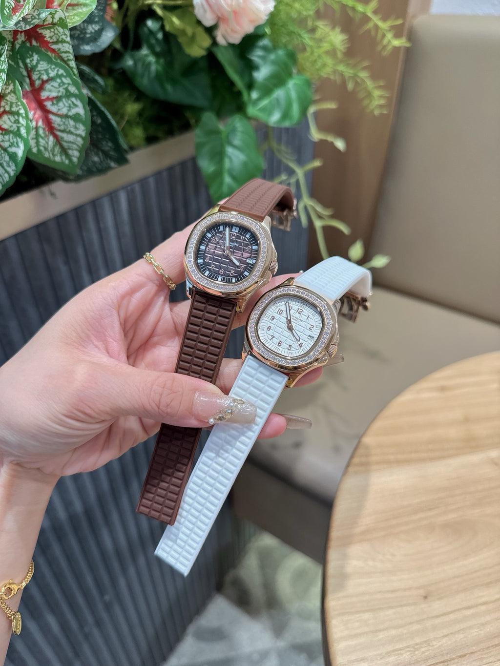 136NA3L  Popular Watches