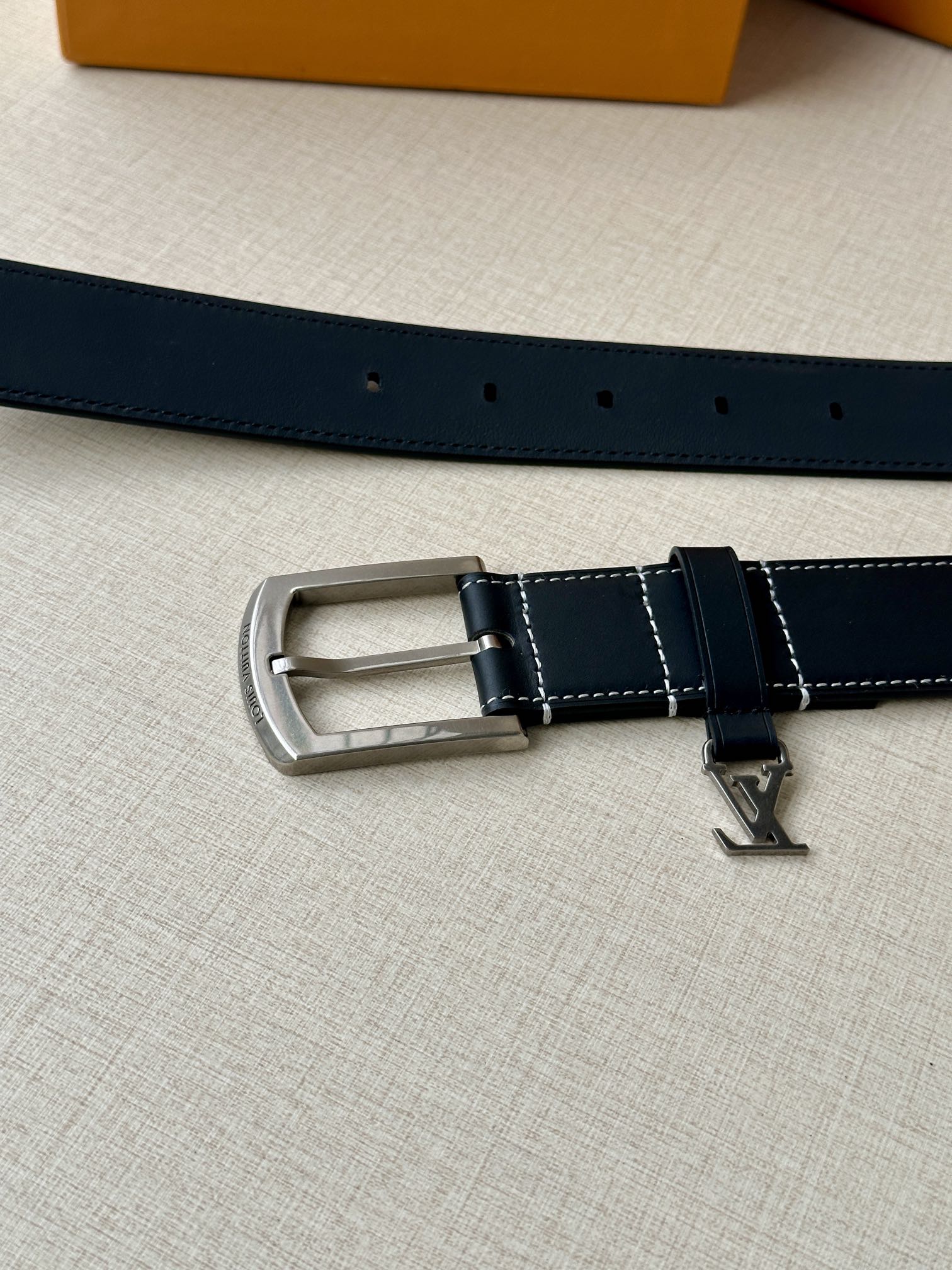 1WE161P Popular  High quality belt With full package