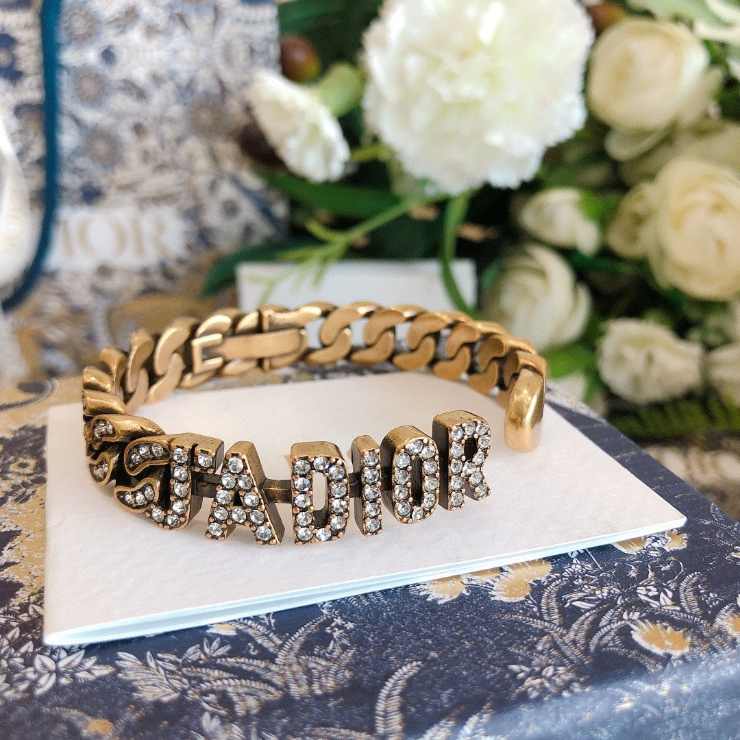 1YD26K  Popular Bracelets
