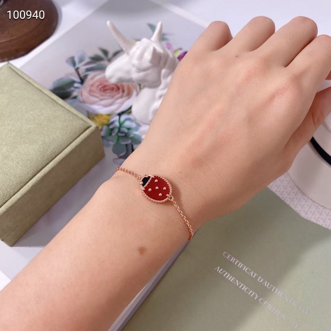 5XVA192K  Popular    high quality rings,earrings, bracelets,necklaces
