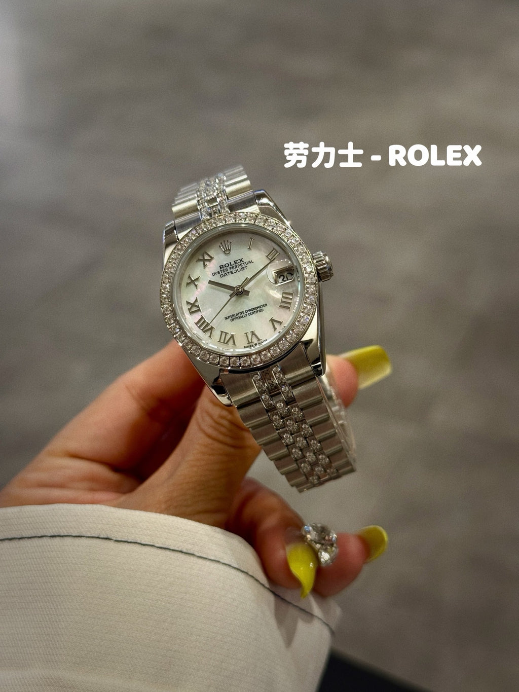 136RL17L Popular Watches