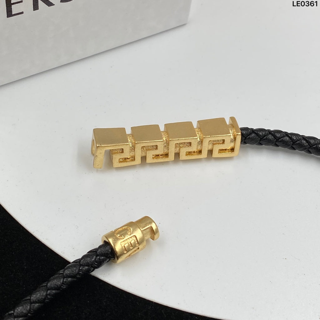 175RV55X Popular    Necklaces