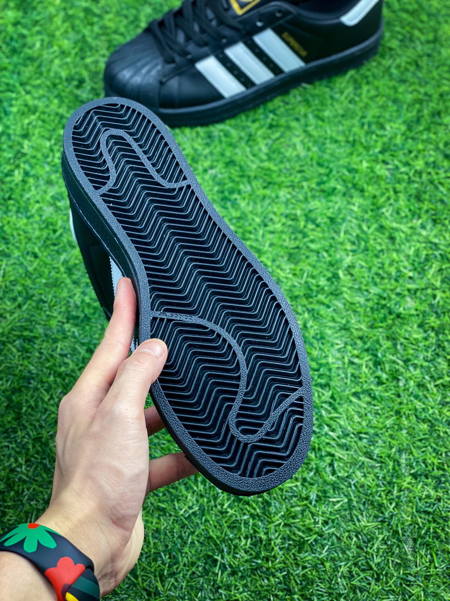 435ZA72Z Popular shoes (No box)