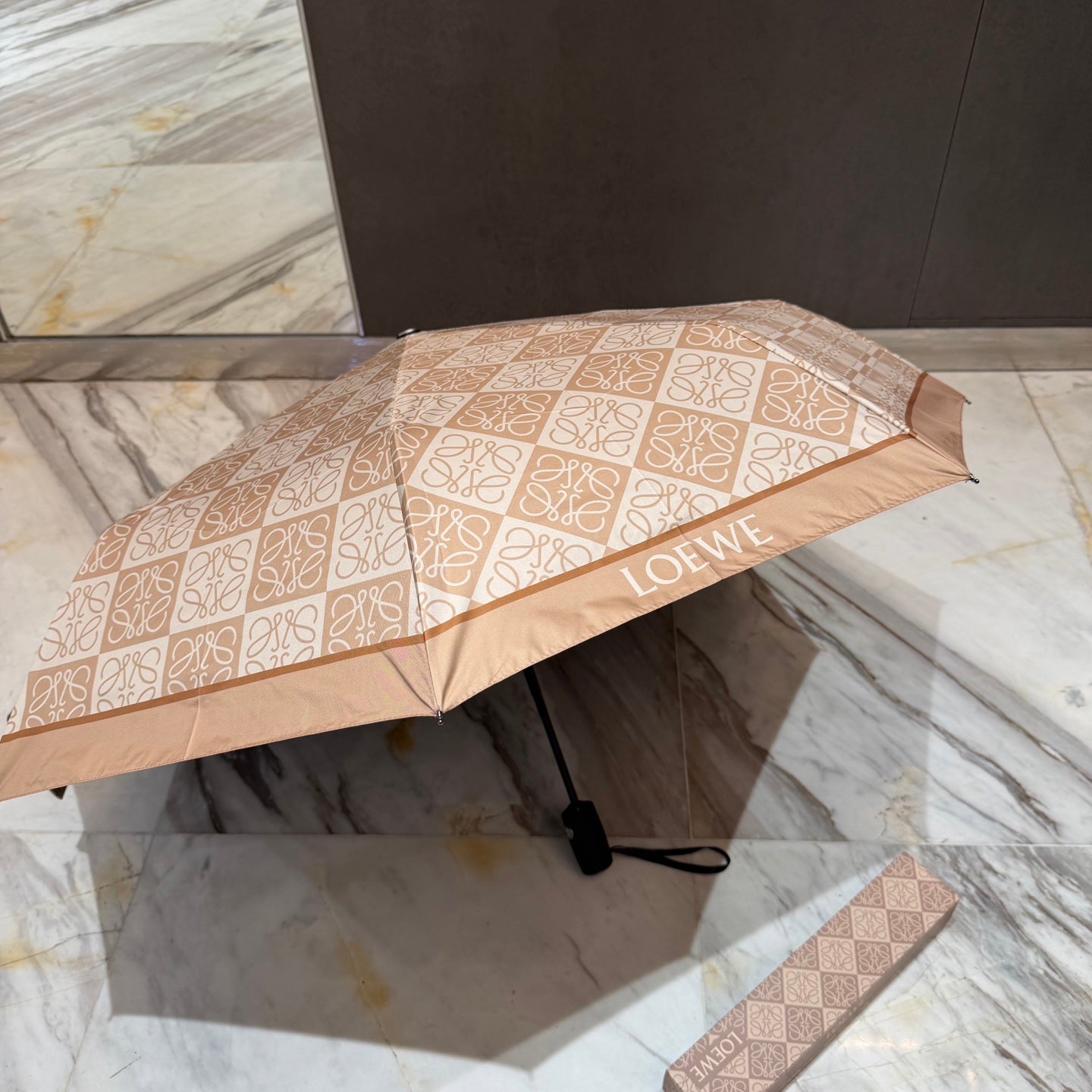 146NA23S Popular UV resistant umbrella