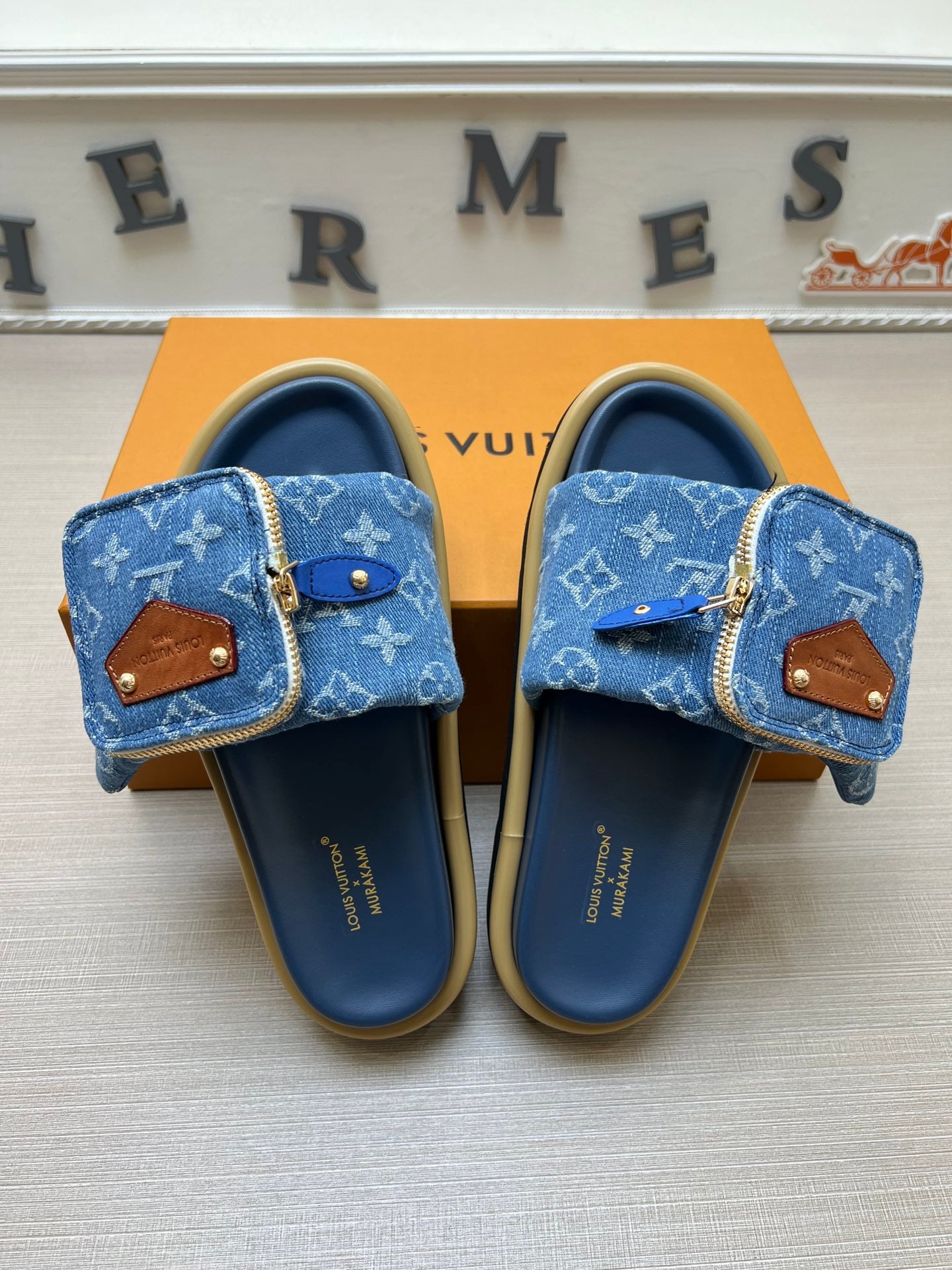 5LE219Z Popular Slippers