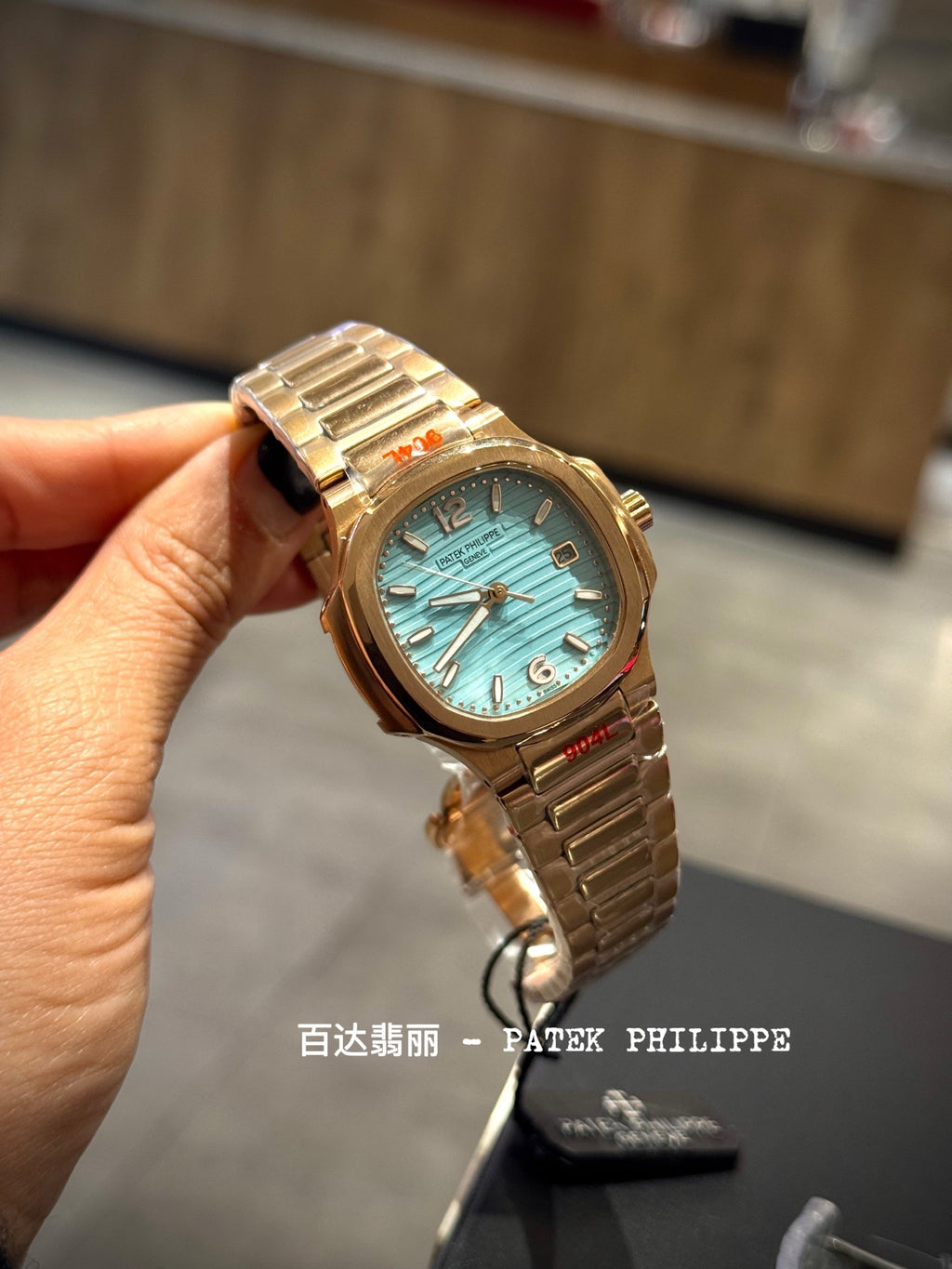 136NA9L  Popular Watches