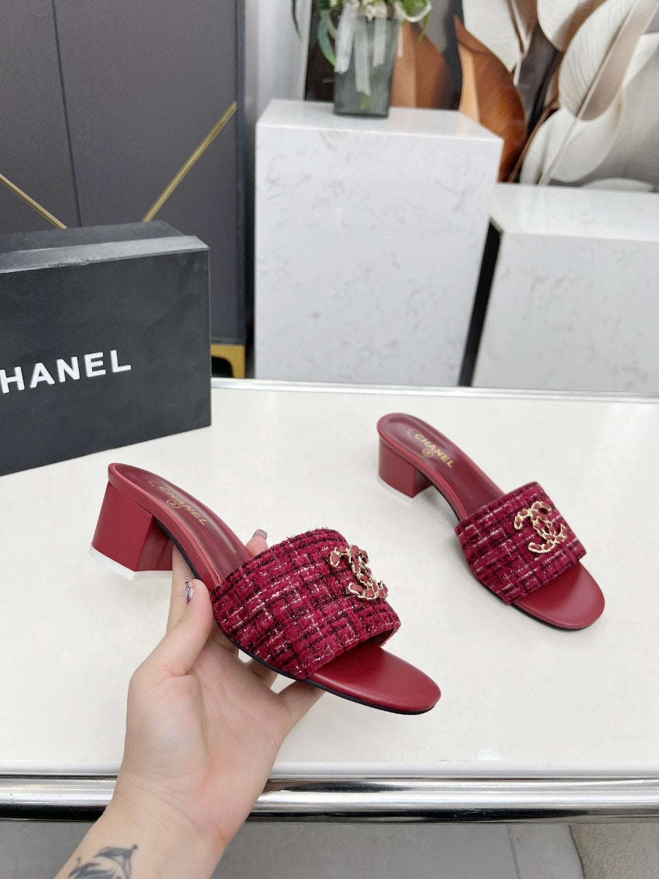 255QB30Z Popular shoes