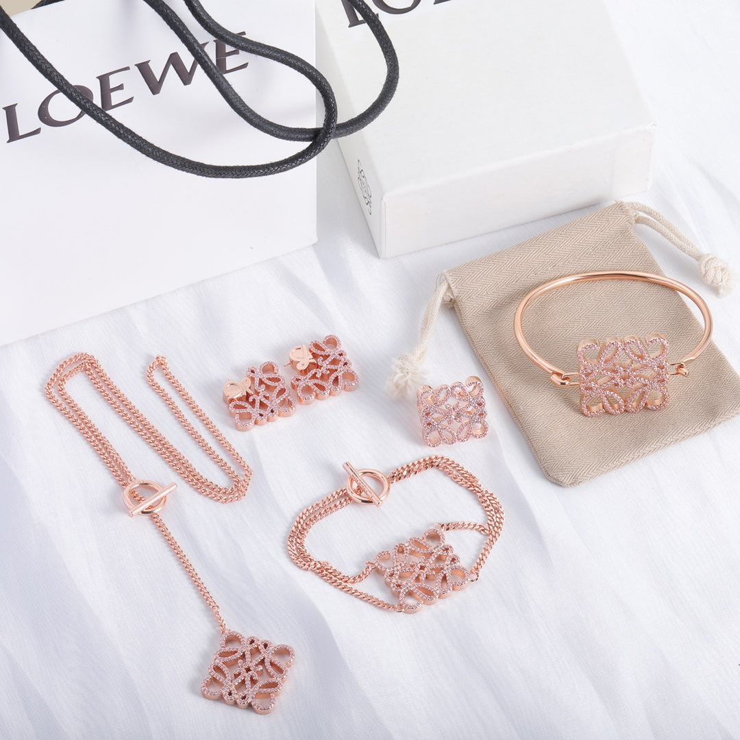 175RA37X Popular    Necklaces