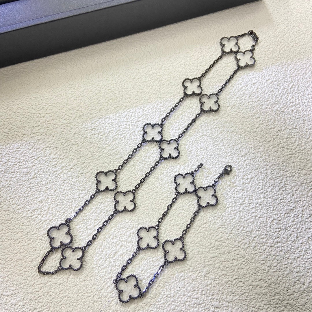 X5Q85VA276X Popular  Necklaces . Bracelets