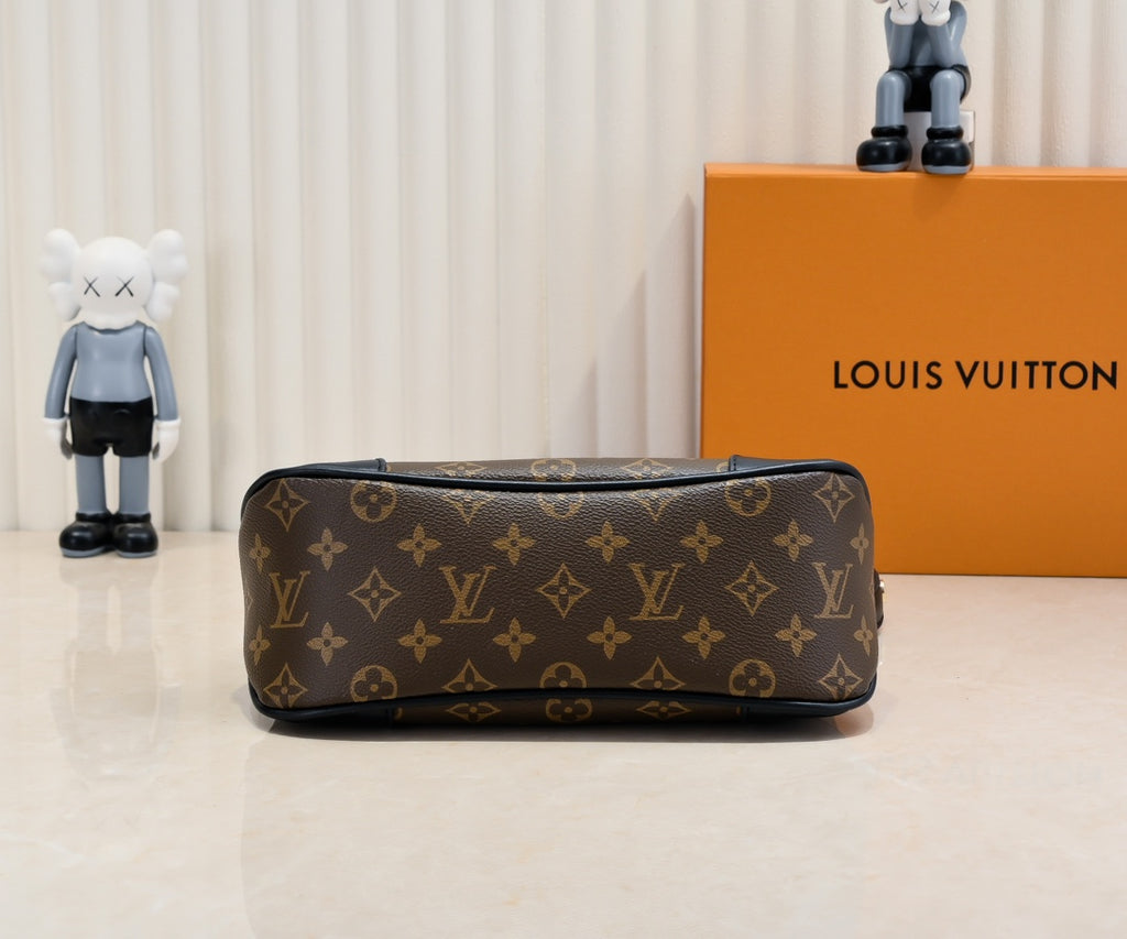 2WE35B Popular  leather bag