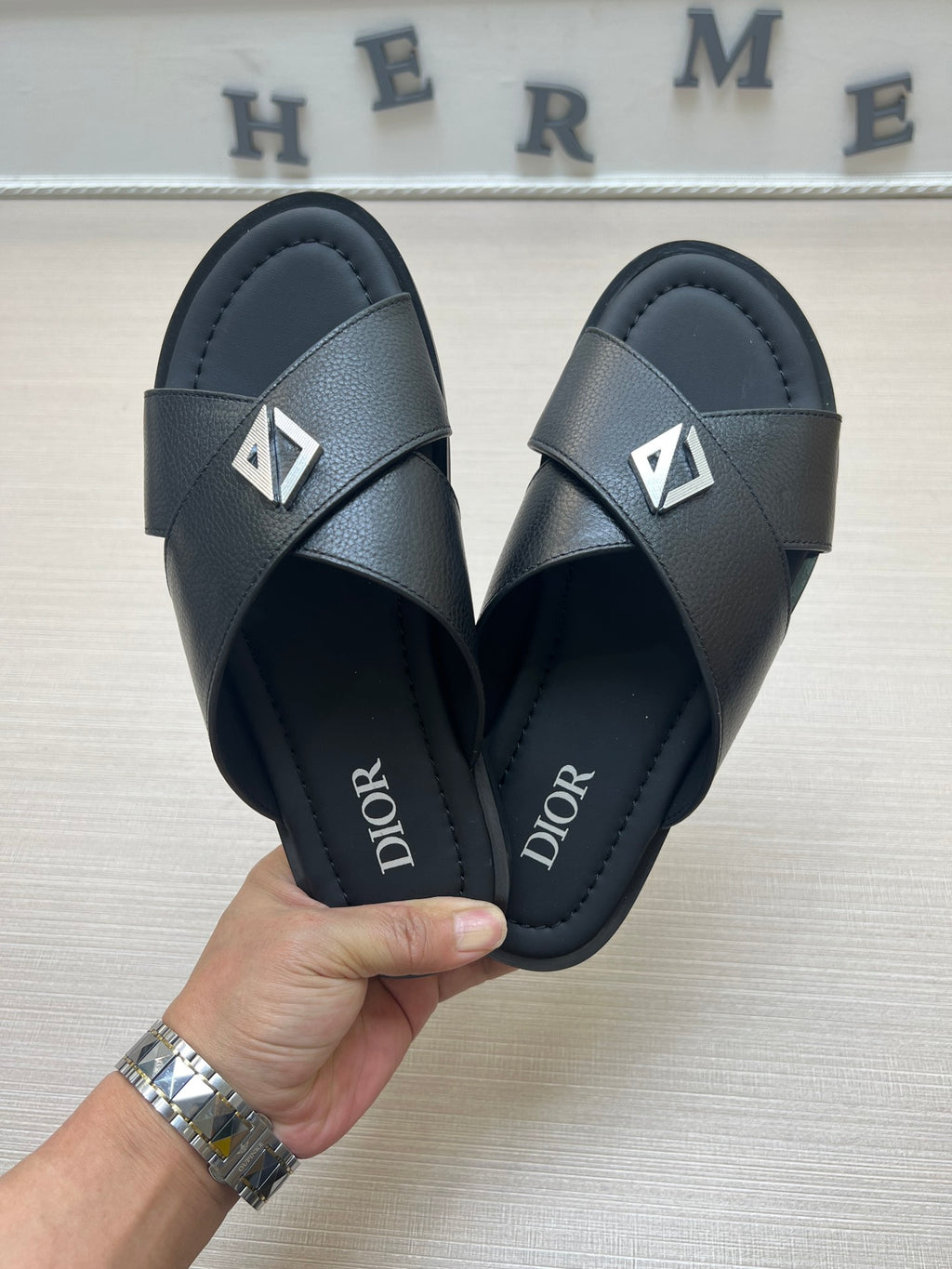 54D77Z Popular  slippers