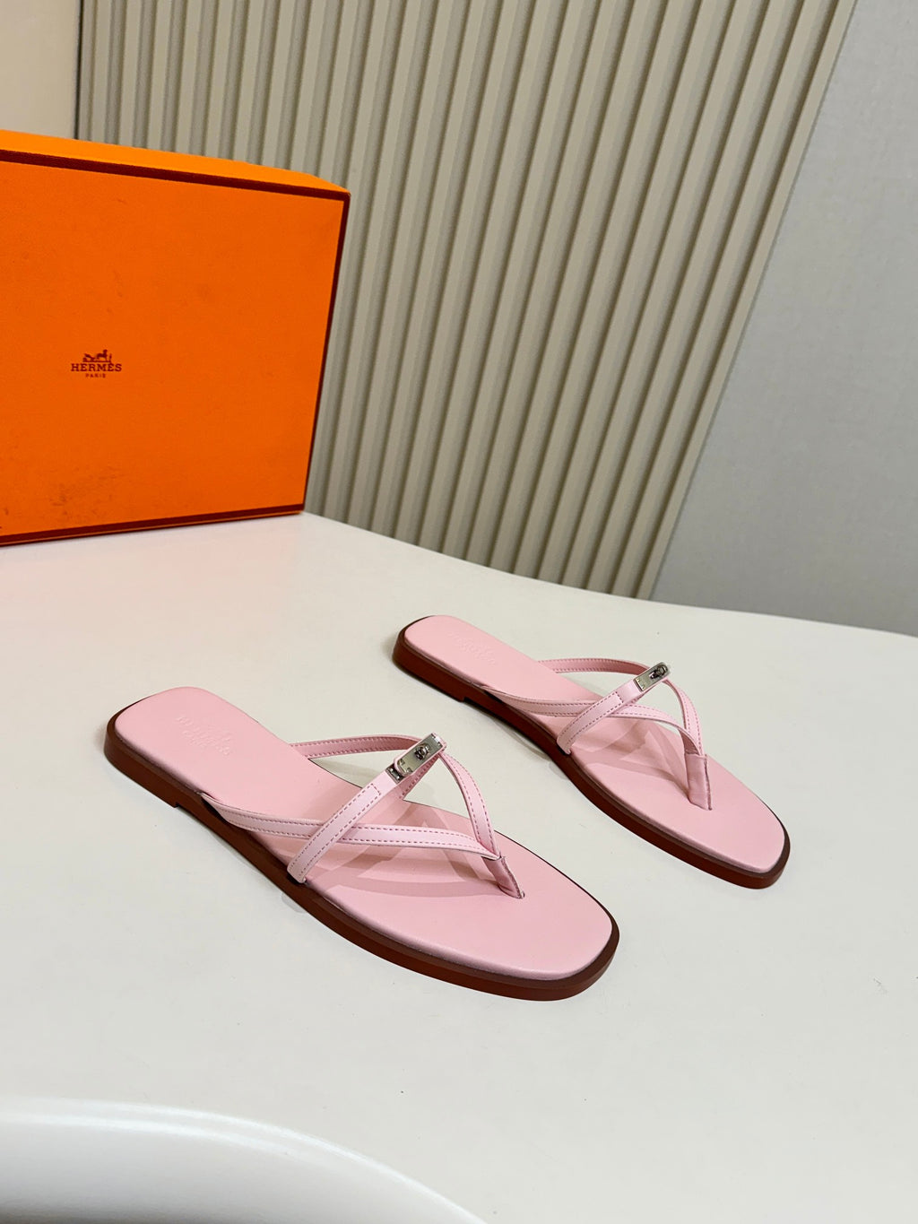 Z2X66H7 Popular high-quality leather Shoes