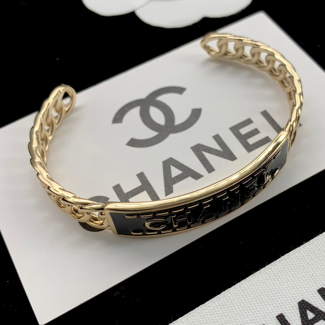 1NC95K  Popular bracelet