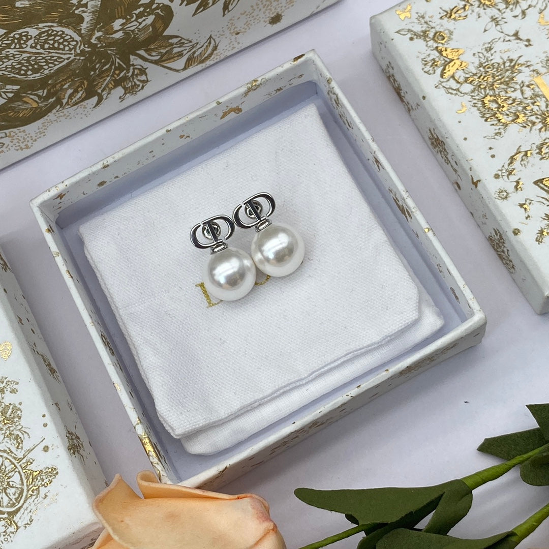 14D710E Popular  Earrings