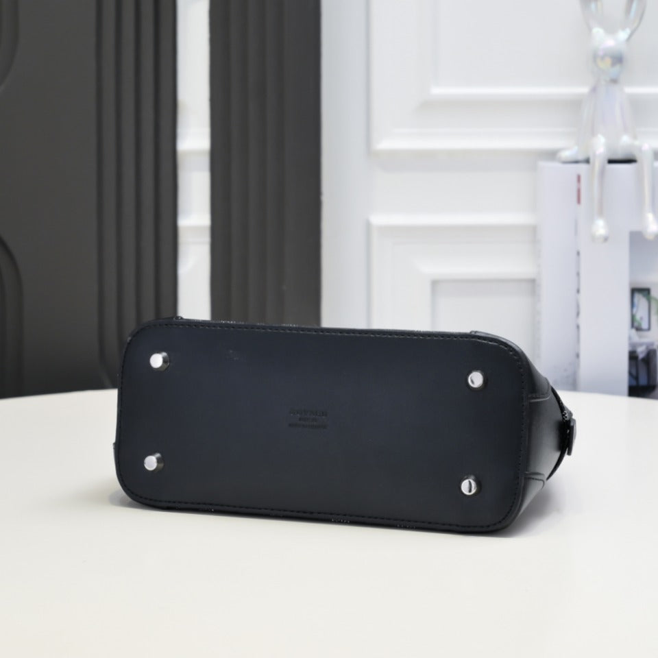 1WA106B  Popular bag