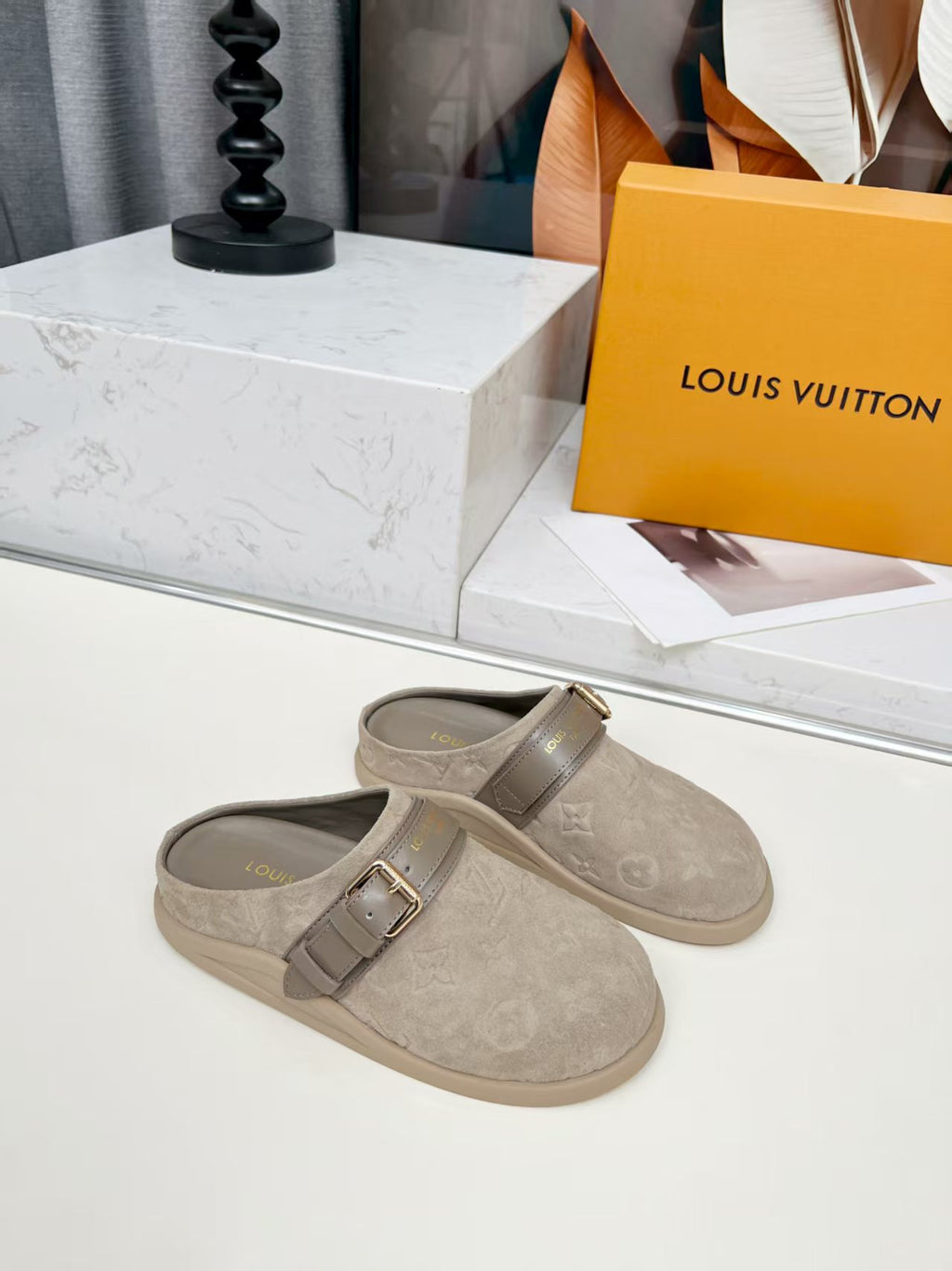 2105QE255Z Popular high-quality Shoes