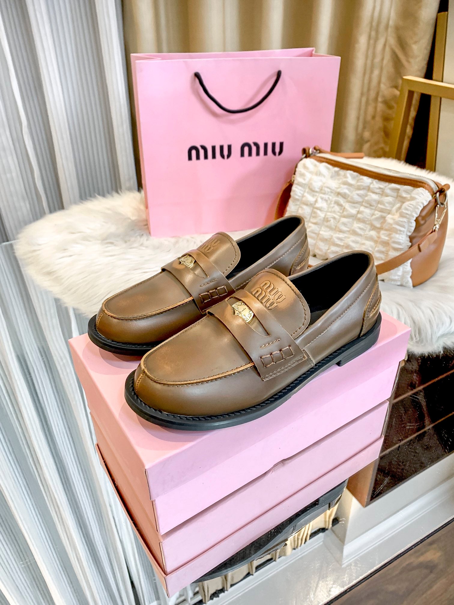1WA262Z Popular Casual shoes