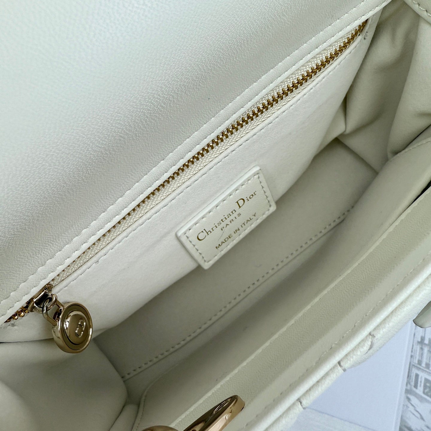 136ND24B Popular leather Purse bag