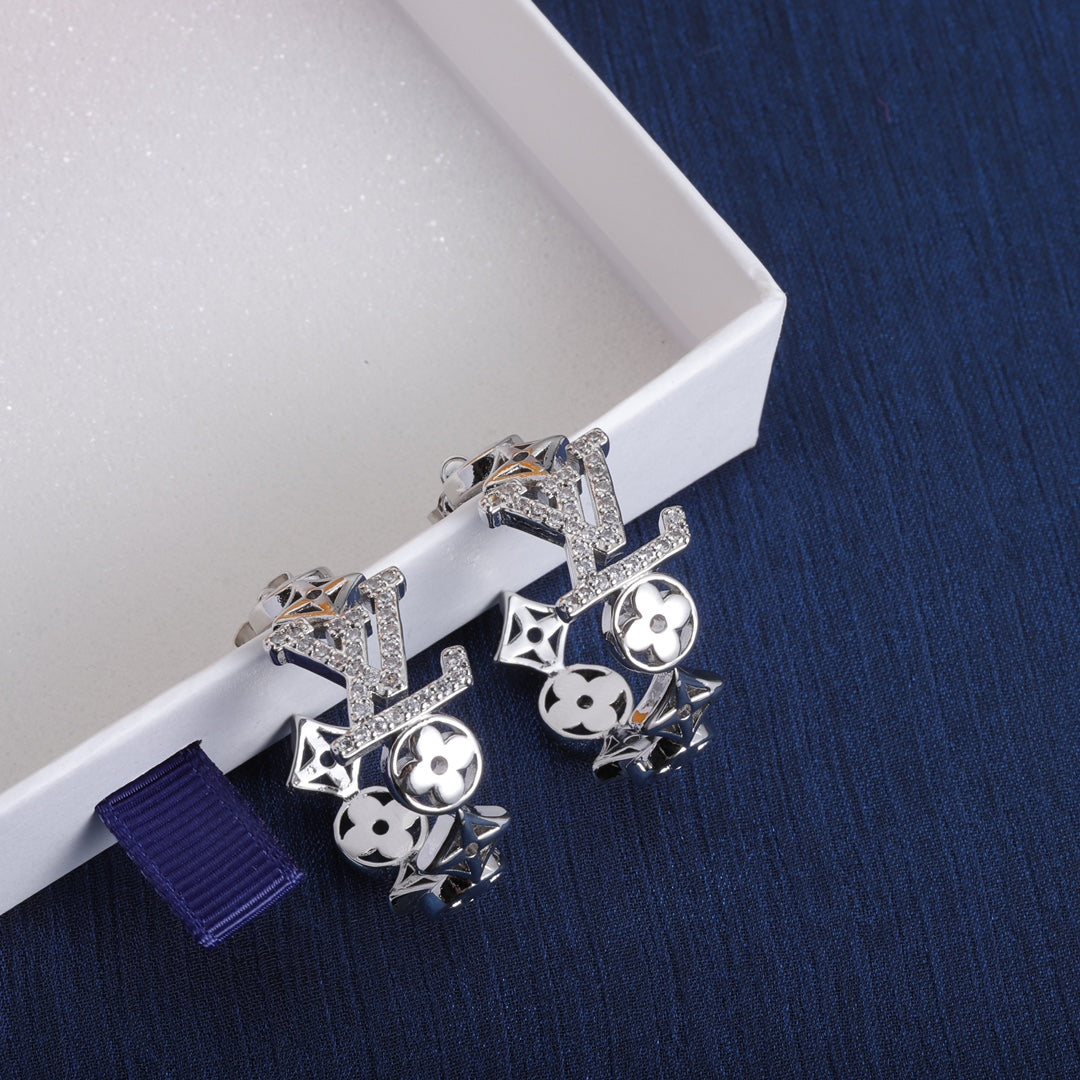 14E244E Popular Earrings