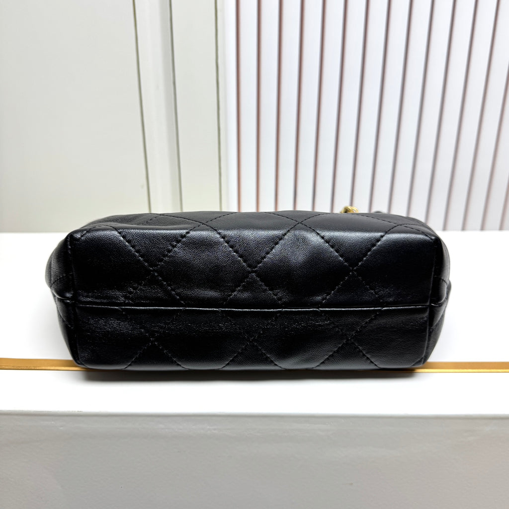 146PC7B Popular leather bag