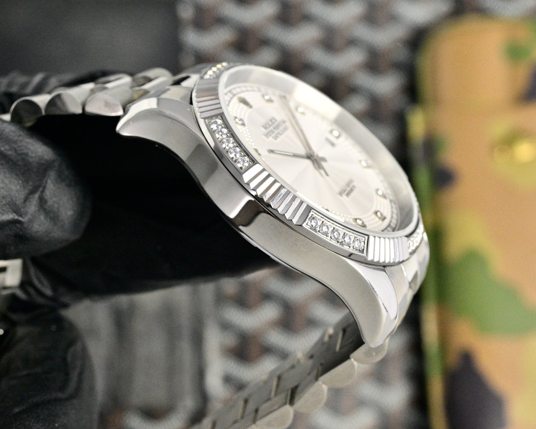 L1R36L65 Popular Watches